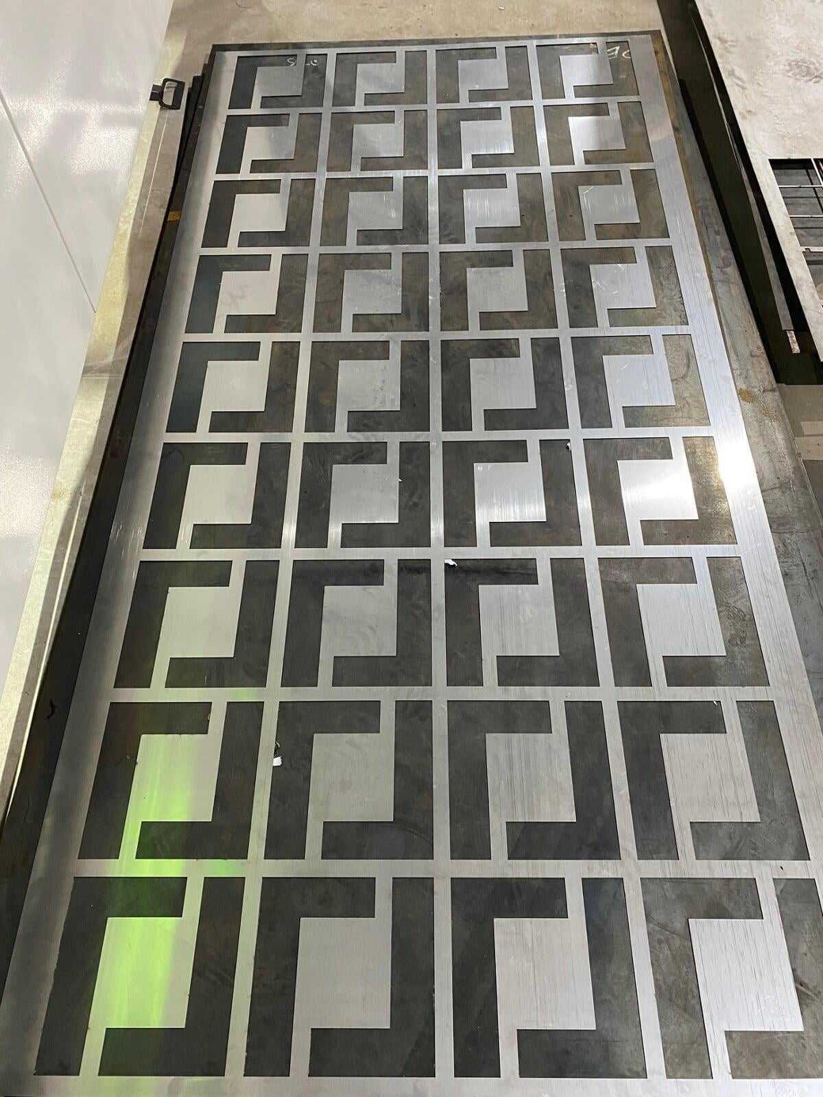 Decorative ceiling